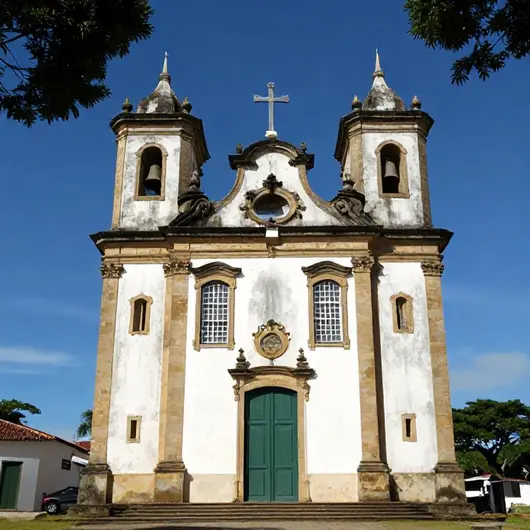 Descubra a Igreja e Convento do Carmo Descubra a Igreja e Convento do Carmo