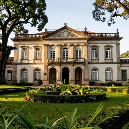 Descubra o Museu da República