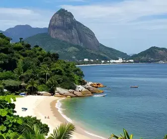 Explorando a Praia Vermelha em Angra dos Reis: Um Paraíso Tropical Explorando a Praia Vermelha em Angra dos Reis: Um Paraíso Tropical
