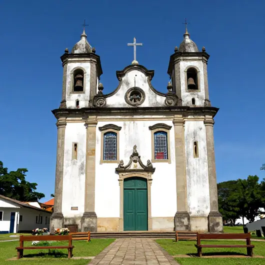 Explore a Paróquia Santíssima Trindade