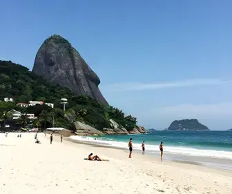 Praia do Vitorino: Oásis Natural em Angra dos Reis